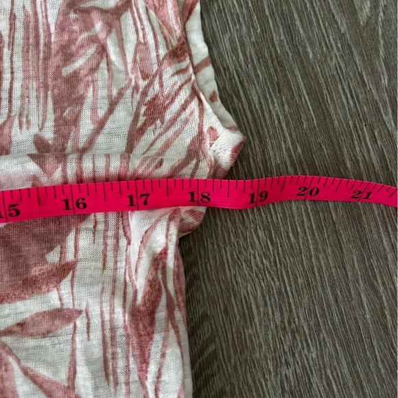 Tahari Cap Sleeve Floral Top - Tropical Print Linen - Womens Size S - Picture 4 of 6